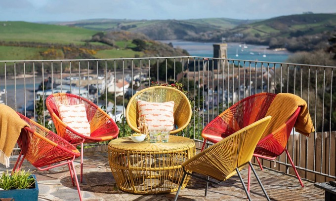 Salcombe House | Old Sail Loft - a house that sleeps 10 guests in 5 bedrooms