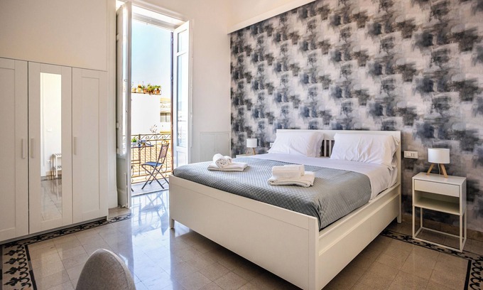 Castellammare Apartment | Old Town bright and comfortable family apartment panoramic view