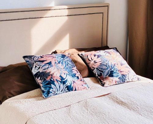 Old Town Apartment | Old Town Riverside Haven