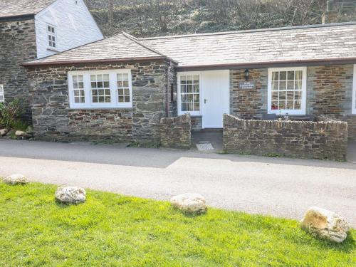 Boscastle House | Olde Carpenters Cottage