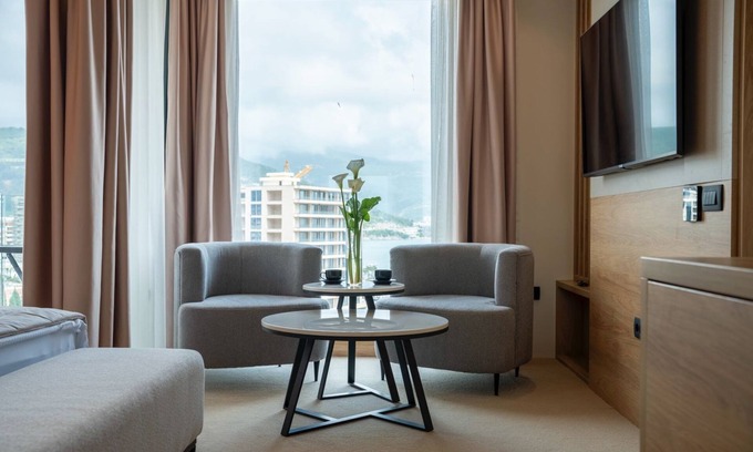 Budva Apartment | Olea Room with balcony