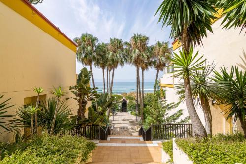 Nikki Beach Apartment | OleHolidays 315 Romana Playa primera linea playa