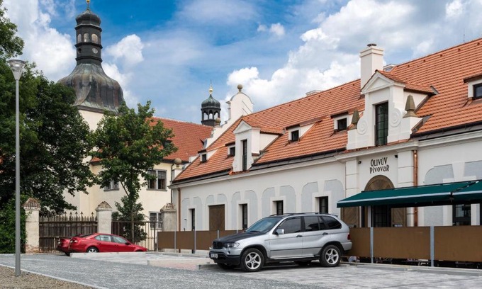 Dolni Brezany House | Olivův Pivovar