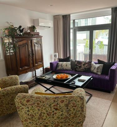 Ponsonby House | Omahanui - City fringe guesthouse