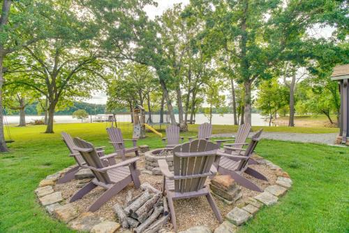 Afton House | On-Site Lake Access Group Getaway in Afton