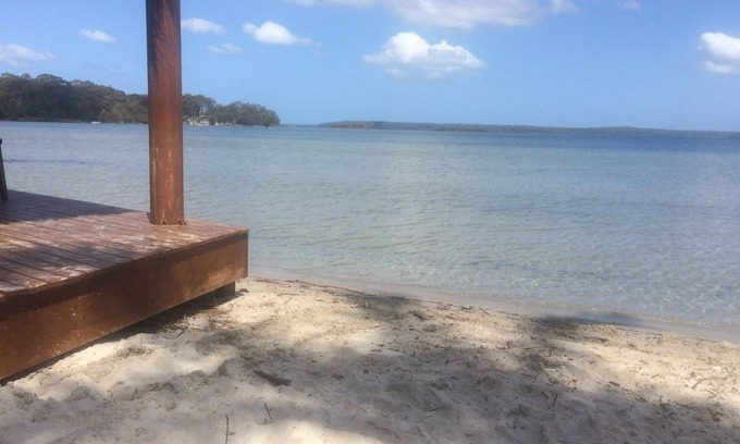 St. Georges Basin House | On The Basin - Absolute beachfront - Water deck