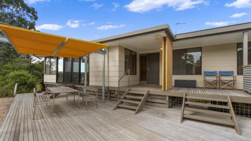 Metung House | On the Hill at Metung
