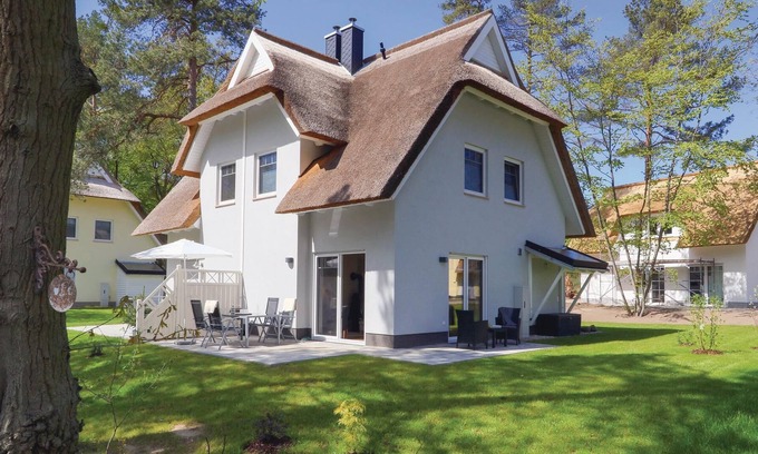 Zirchow House | On the sunny island of Usedom in the idyllic fishing village of Zirchow are these beautiful vacation