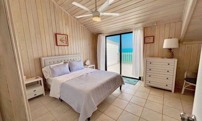 Man O War Cay Apartment | Once Upon a Tide - Schooner's Landing