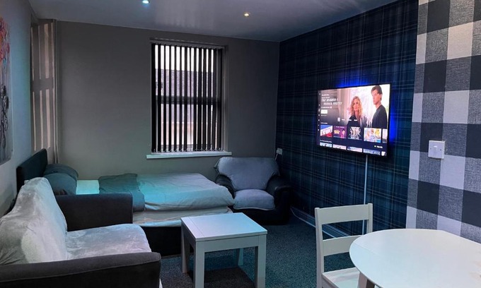 Keighley Apartment | One Bed Studio Apartment