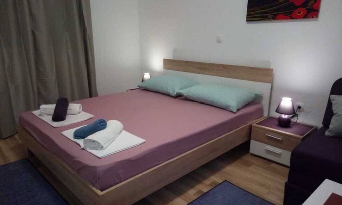 Kastel Stafilic Apartment | One bedroom apartment with balcony Kaštel Štafilić, Kaštela (A-20694-c)