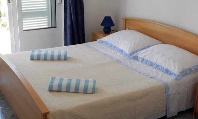 Loviste Apartment | One bedroom apartment with terrace Lovište, Pelješac (A-18656-a)