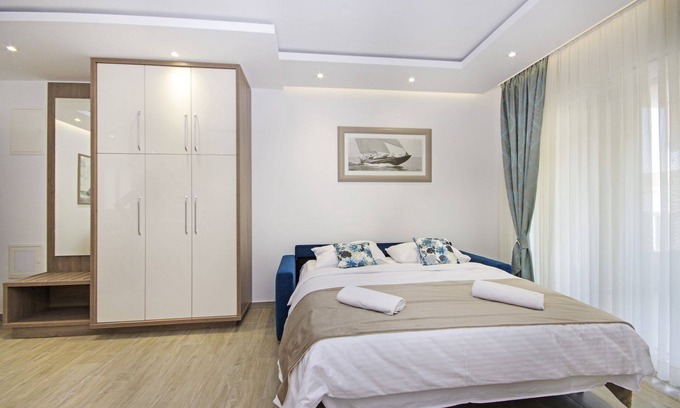 Promajna Apartment | One bedroom apartment with terrace Promajna, Makarska (A-21102-g)