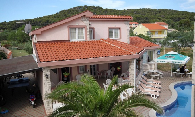 Kraj Apartment | One bedroom apartment near beach Kraj, Pašman (A-334-e)