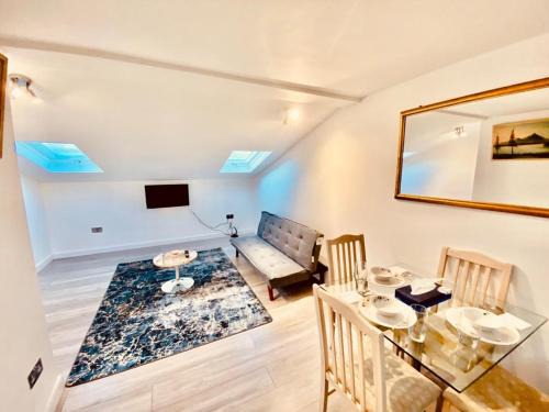 Dudden Hill Apartment | One Bedroom Apartment Wembley Stadium in London