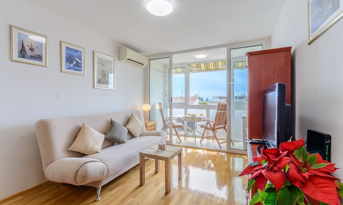 Split Apartment | One bedroom apartment with balcony and sea view Split (A-11660-a)