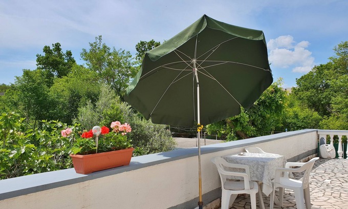 Silo Apartment | One-bedroom Apartment with Balcony