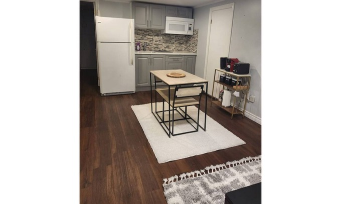 Amherstview Apartment | One Bedroom Basement Suite, Kingston On