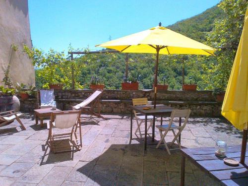 Caste House | One bedroom house with wifi at Caste