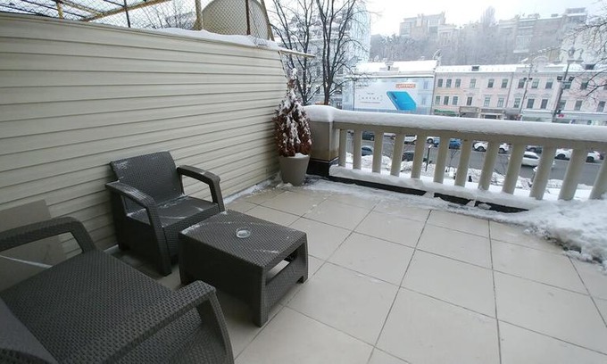 Lypky Apartment | One Bedroom Luxe 29 Khreshchatyk Str Besarabka
