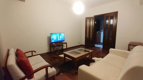 Lypky Apartment | One bedroom Luxery 23 Khreshchatyk str Centre