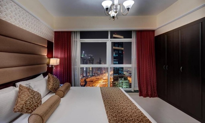 Trade Center House | One Bedroom Suite Near To DIFC Metro Station