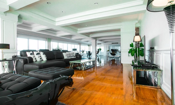 Nimman Condo | One-of-a-kind luxury penthouse