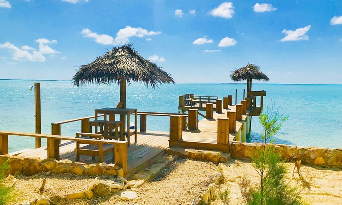 George Town House | ONE OF A KIND PROPERTY! Breathtaking Views, Ocean Breezes, Huge Dock, Peaceful