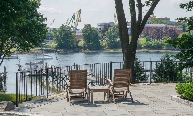 Kittery House | One of a kind waterfront carriage house with exceptional views