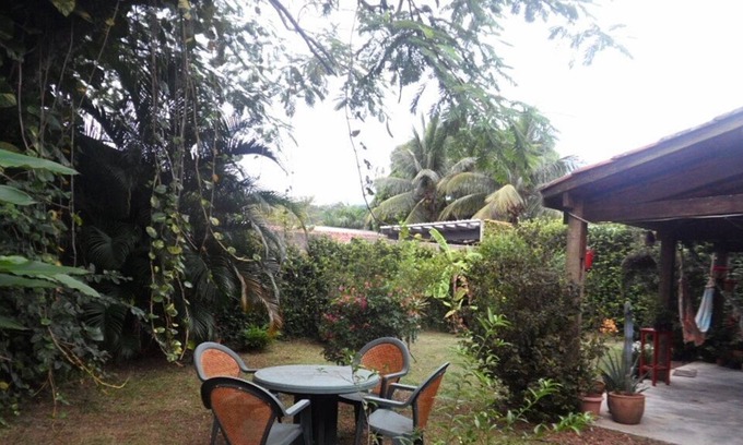 Praia de Barequecaba House | One-story house with 3 bedrooms in Barequeçaba.