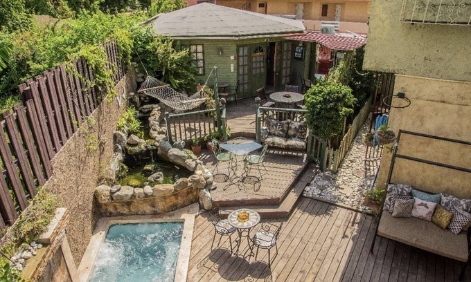 Eastwood Park House | One32 Guest House