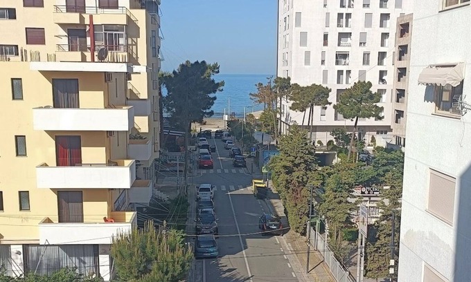 Durres Apartment | Only 3 minutes to the beach. Nice and clean apartment in a quiet neighborhood.