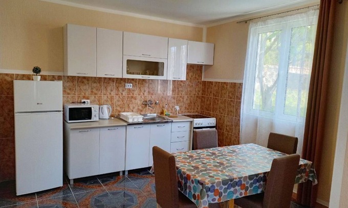 Bar Apartment | Only 5 minutes from the beach by feet.