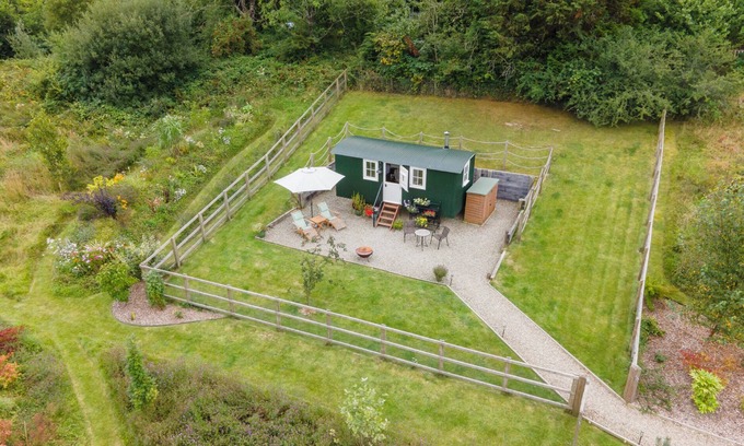 Oakford Cottage | ONNEN, pet friendly, with open fire in Aberaeron