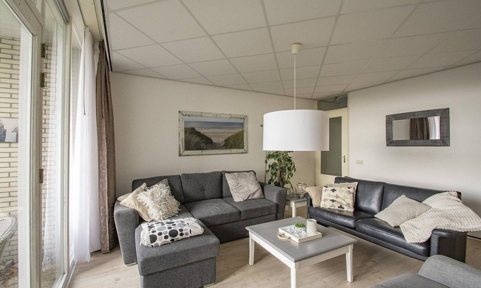 Julianadorp aan zee Apartment | Op de Begane Grond Bevind Zich Strandslag Appartement 107