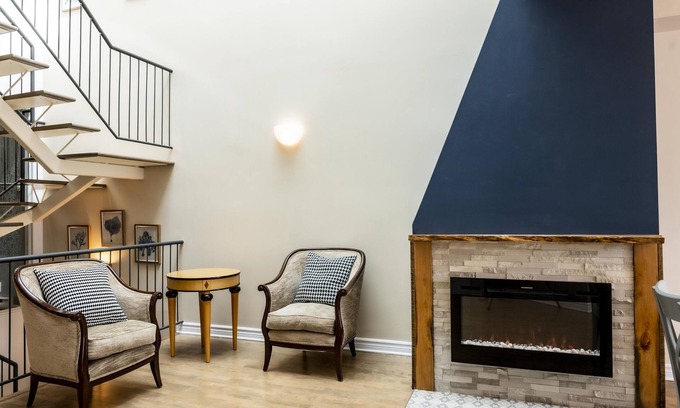 Bois-Franc House | Open floorplan with country accents and a modern
