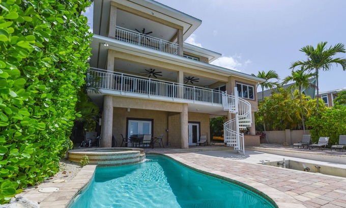Summerland Key House | Open Water ~ Pool Home in Summerland Key
