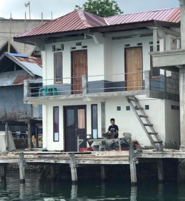 Komodo House | ORA KOMODO HOME STAY
