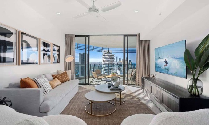 Broadbeach Apartment | Oracle Resort 3 Bedroom Superior
