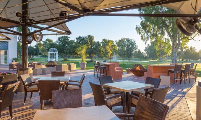 Paradise Valley Village Resort | Orange Tree Resort