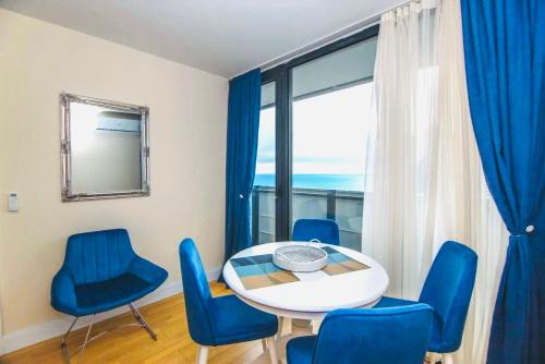 New Boulevard Apartment | ORBI CITY Aparthotel - Beachfront Apartment