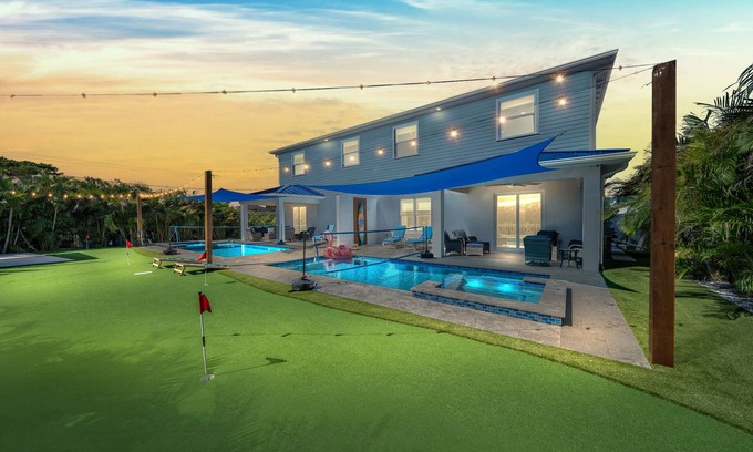 Port Canaveral House | Orbit Oasis 10/10 Heated Pool/Spa En suites Beach Access/Golf coarse