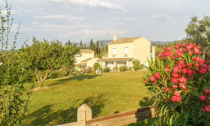 Petaleia Cottage | Orchidea 2BR Farmhouse at Aroggia Farm by JJ Hospitality-