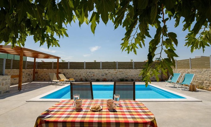 Kamilari Villa | Orelia Cretan Villas - Private Pool
