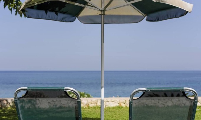 Skala Villa | Orianthi’s Beachfront Home