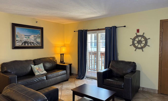 Put-in-Bay Condo | Original Poolview Condo Newly Remodeled - Sleeps 8 - 2 Bedroom 2 Full Bath C5