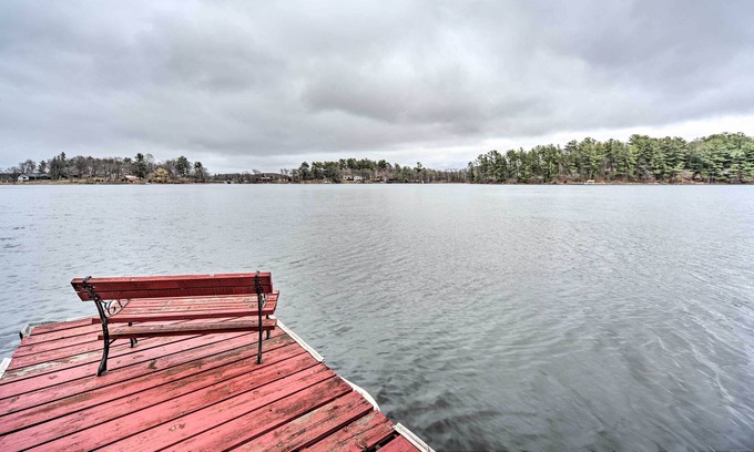 Osceola Cottage | Osceola Cottage w/ Dock Situated on Wind Lake