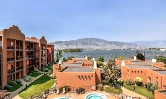 Okanagan-Similkameen Apartment | Osoyoos Escape - Snowbirds or Summer Adventures for All