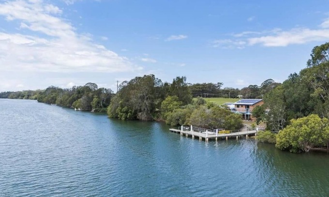 Bohnock House | Osprey's Rest Waterfront with private jetty