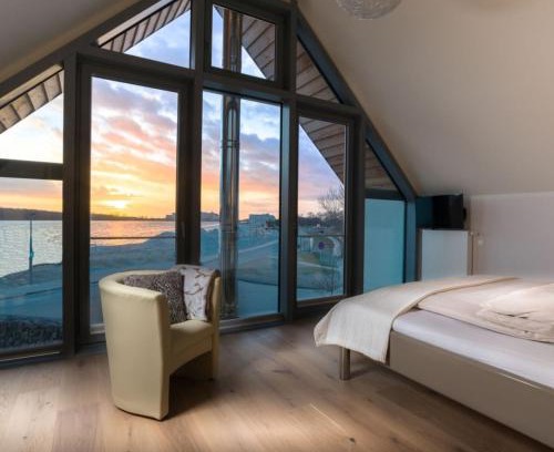 Heiligenhafen House | Ostsee - Reetdachhaus Nr 4 "Ostseeperle" im Strand Resort
